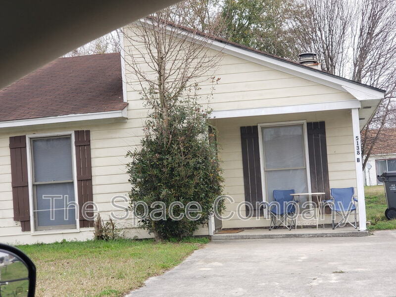 Photo - 5138 Scarsdale Ave