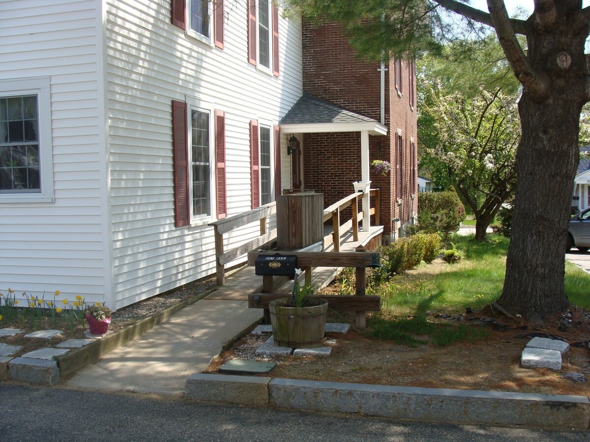 Photo - 314 S Main St