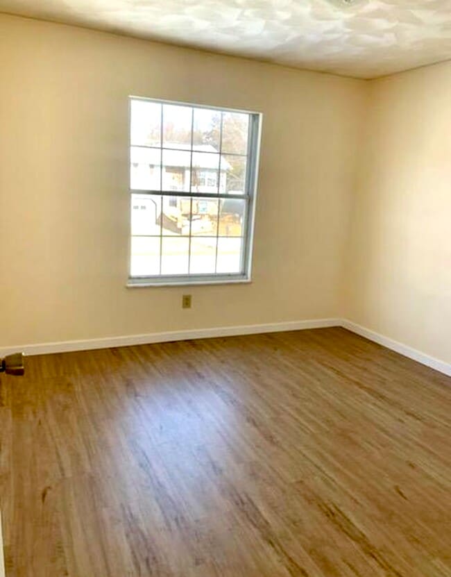 Photo - 5417 Collier Ln