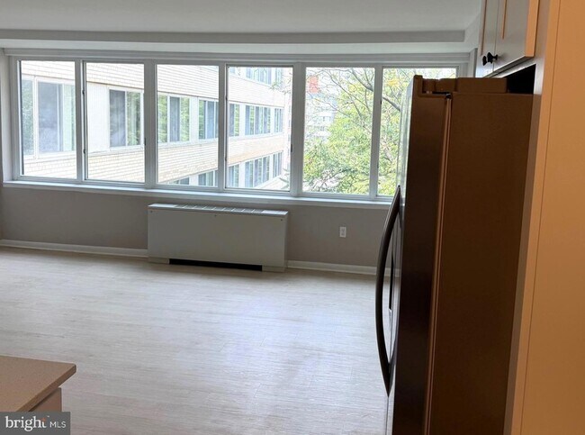 Photo - 922 24th St NW Unidad 521