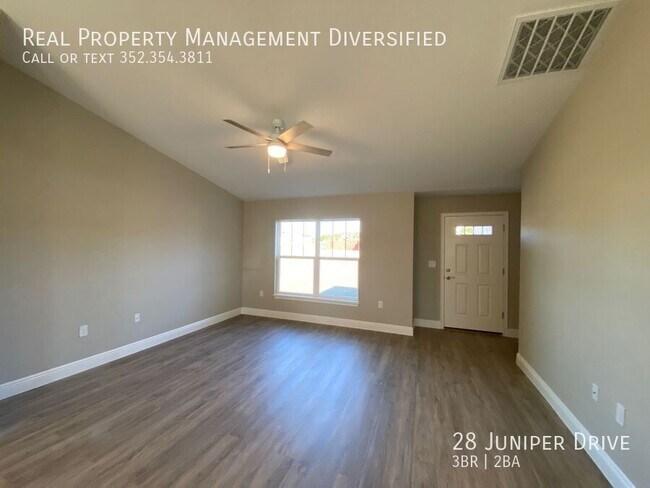 Photo - 28 Juniper Dr