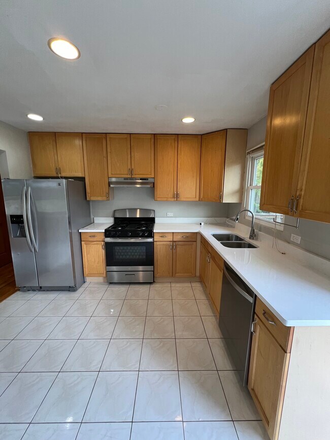 15766 W Marie Ave House House Rental in Lincolnshire, IL