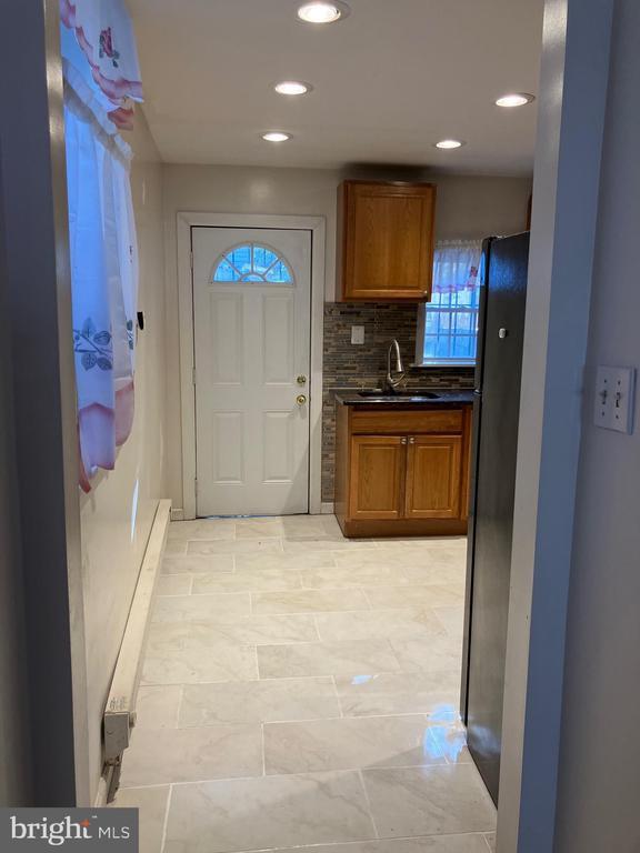 Photo - 1920 Fontain St