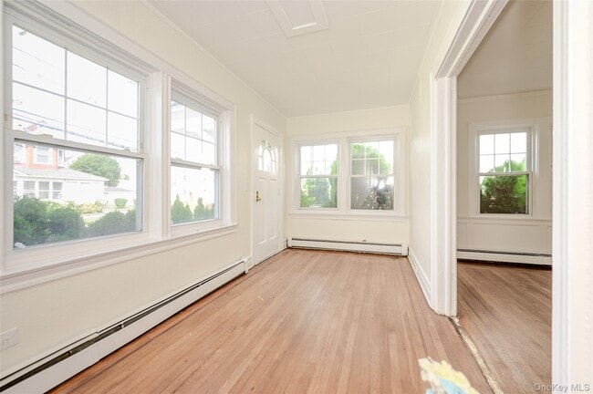 18 Watkins St Unit 3