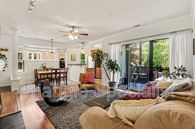Photo - 1021 Brighthurst Dr Unidad Apartment 108