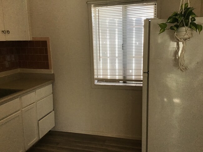 Photo - 432 W Haloid Ave Unit B