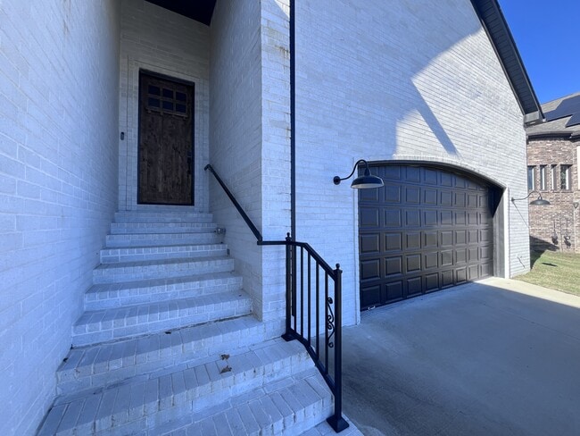 Photo - 8817 Stillwater Rd