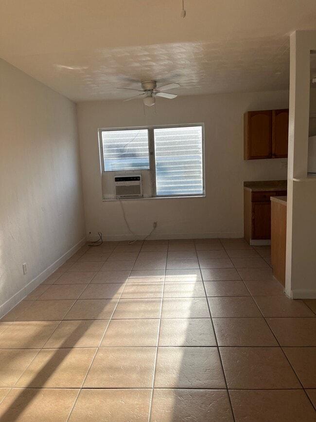 Photo - 1340-1342 NE 7th Ave