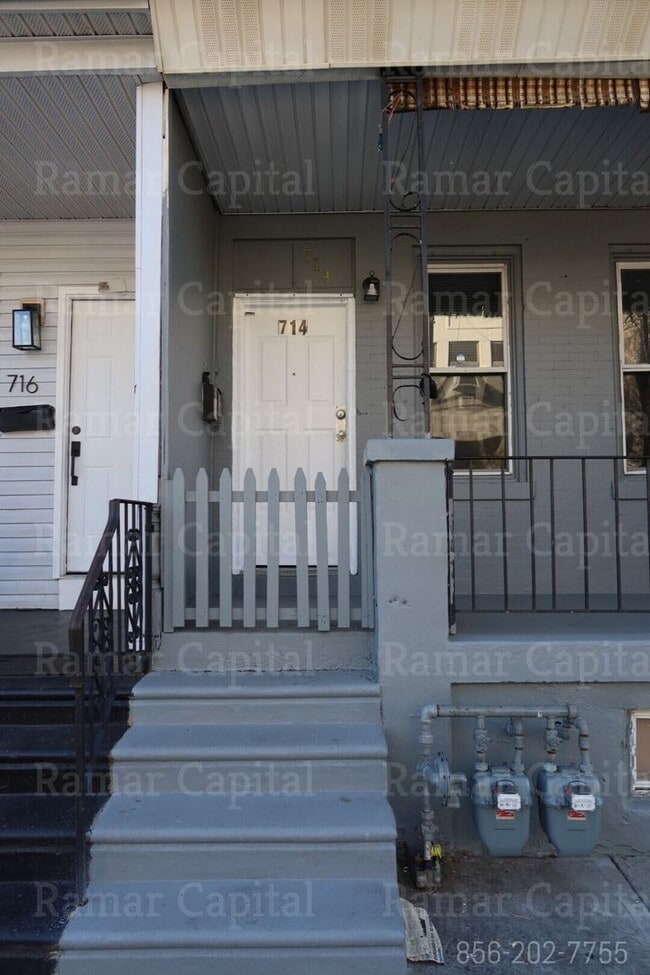 Photo - 714 Vine St Unidad B