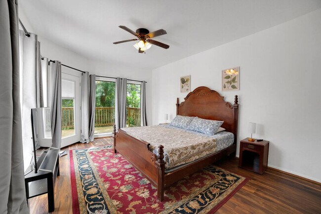 Photo - 1 Crystal Springs Ct