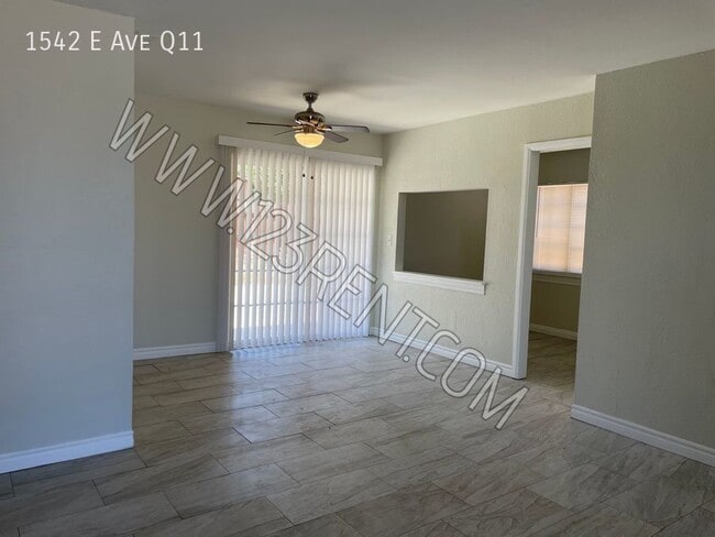 Photo - 1542 E Ave Q11