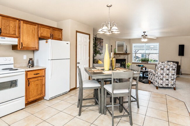 Blakewood Townhomes