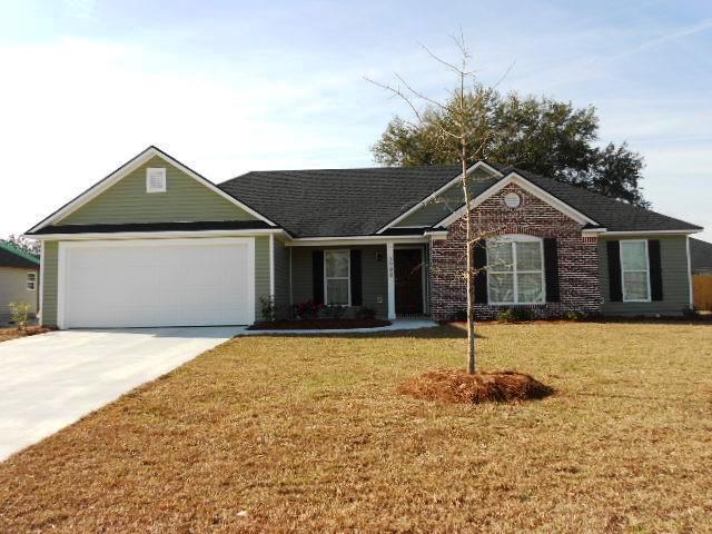 Building Photo - Modern 4-Bedroom Home with Stylish Finishe...