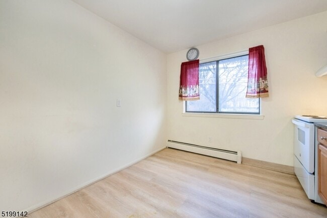 Photo - 685 Van Houten Ave Unit 3