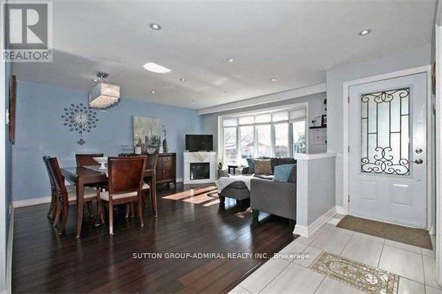 Photo - 52 Tivoli Ct