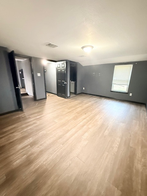 Building Photo - 1005 Defender St