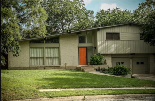 Building Photo - 3811 Ridgeline Dr