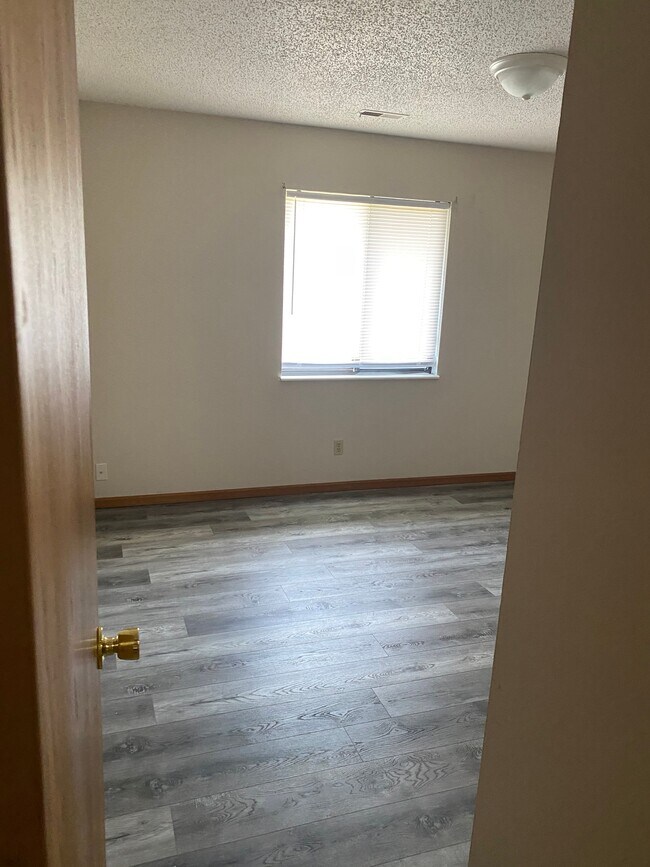 1009 Hawthorne St Apartments Desloge, MO