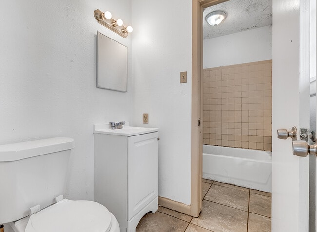 Photo - 1124 Wheeler St