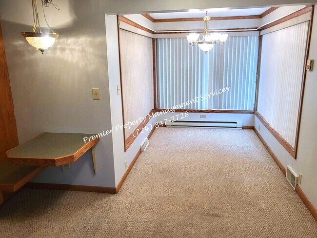Photo - 300 Wampum Ave Unidad 1st Floor