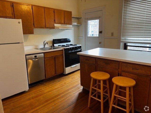 Building Photo - 380 Riverway- Rental