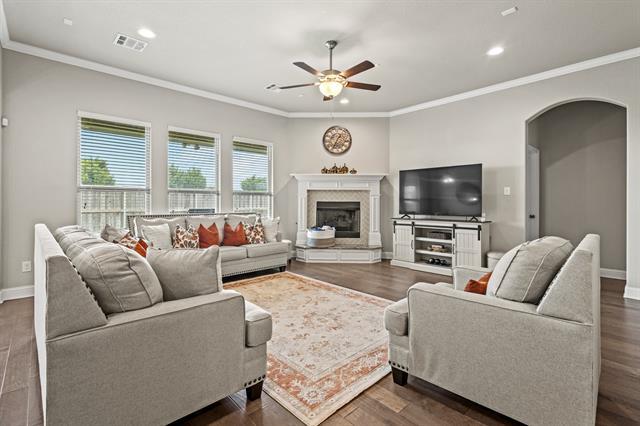 Photo - 3406 Woodford Dr