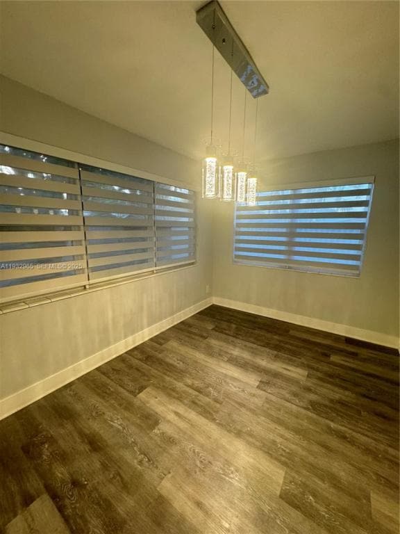 Photo - 1020 N 74th Way