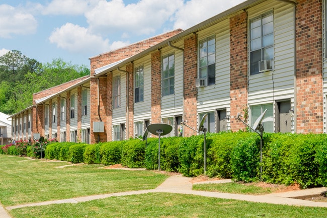 Photo - Clay Landings