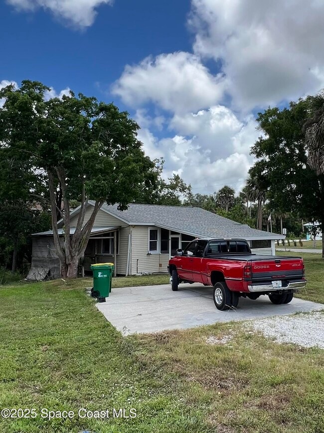 Building Photo - 6500 June Dr Rental