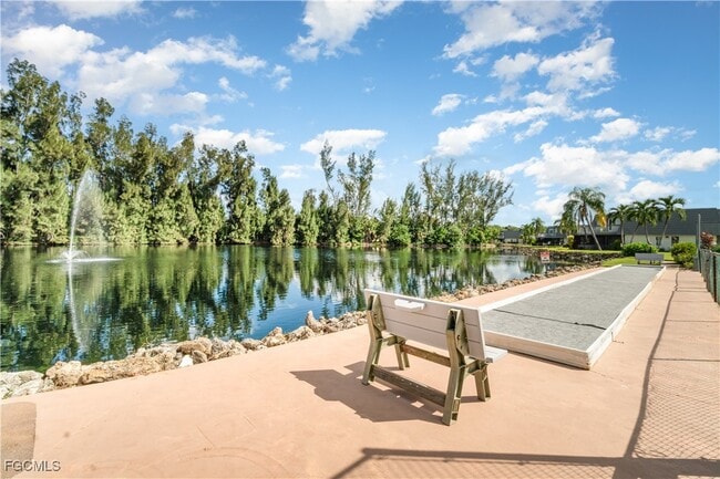 Building Photo - 16051 Amberwood Lake Ct Unit 4