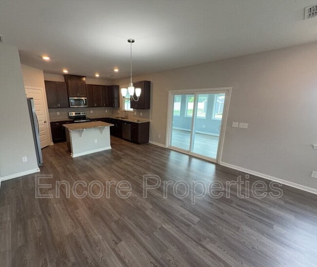 Photo - 7704 Chestnut Crk Ct