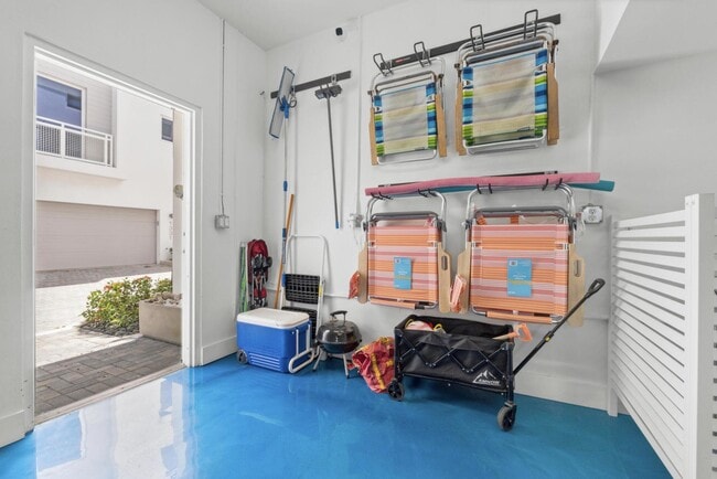 Photo - 1367 N Ocean Blvd