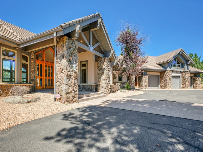 Photo - 30296 Snowbird Ln