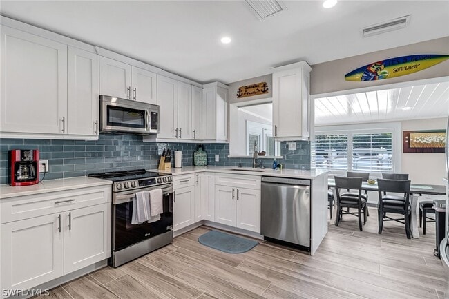 Photo - 3470 Lakeview Dr