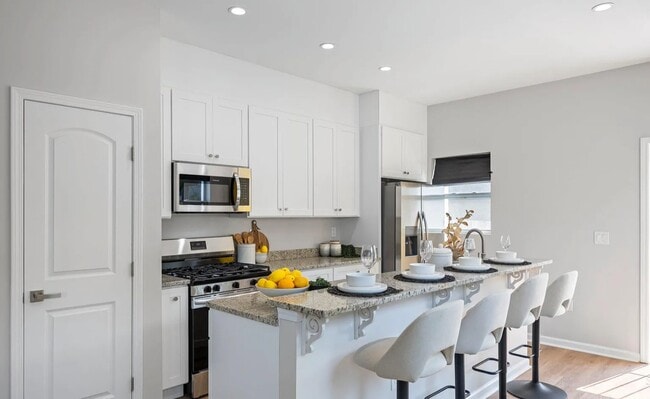 Photo - 19 N Smallwood St