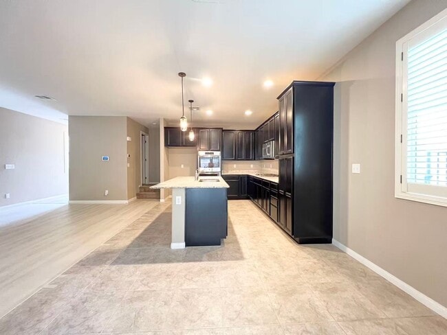 Photo - 10530 Siesta Key St
