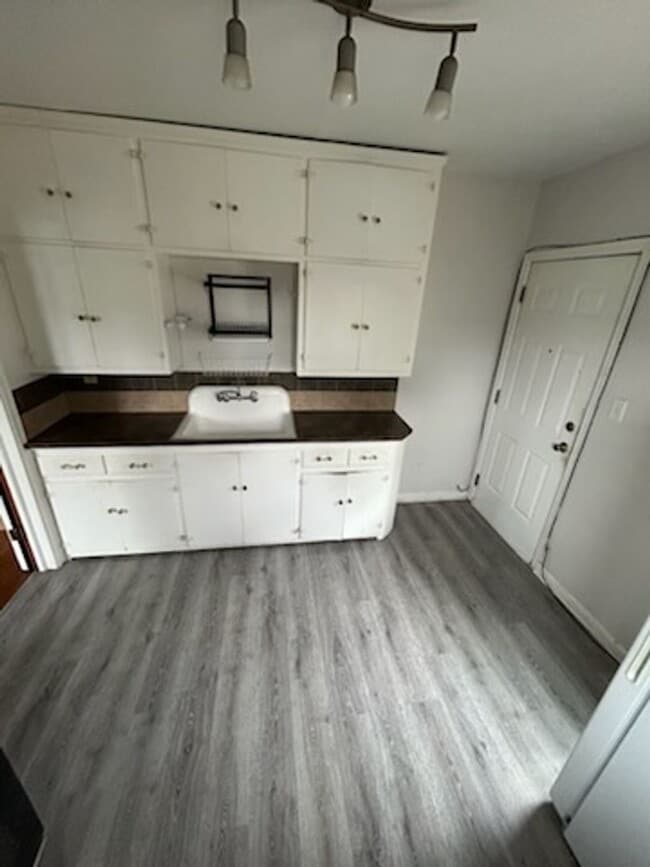 Photo - Two Bedroom Duplex Unidad 1415 Vinton Street