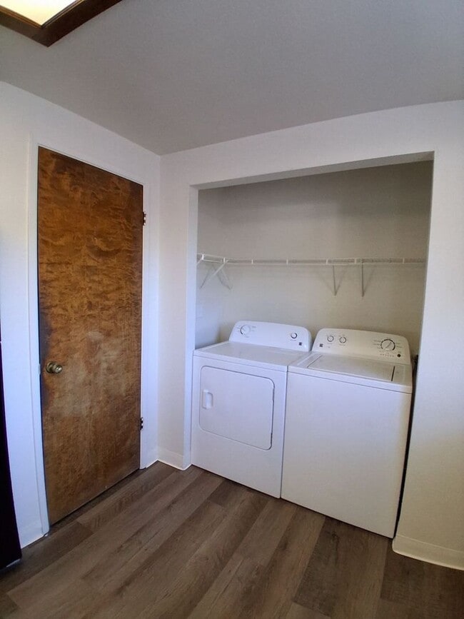 Photo - 2306 N Fruit Ave Unit 101