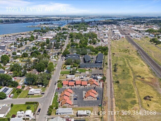 Photo - 1025 W Entiat Ave Unit A4