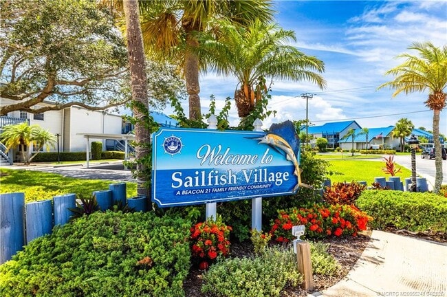 Photo - 1637 NE Nautical Pl Unidad 807