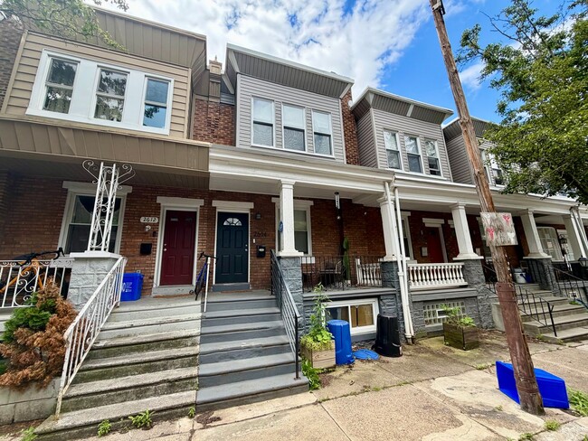 2614 Ingersoll St