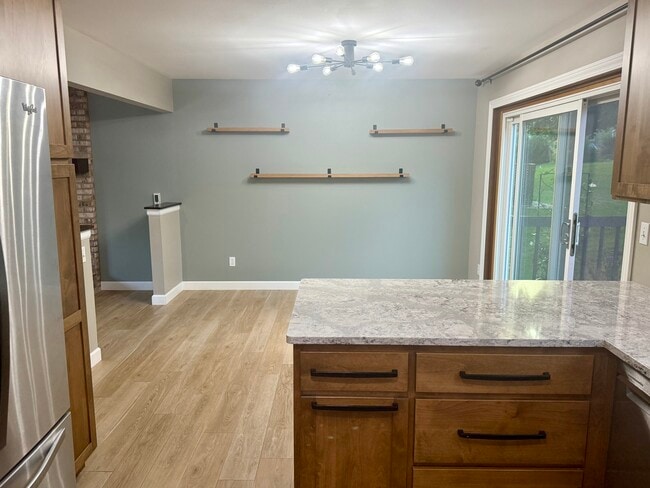 Photo - 500 W Mohawk Trl