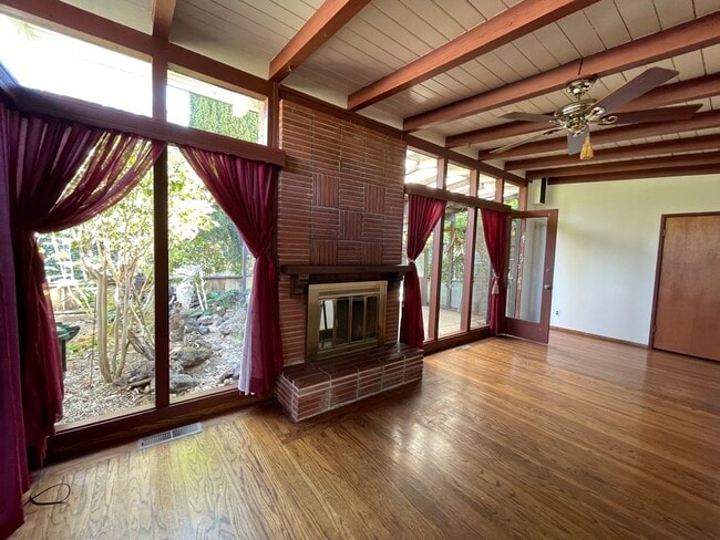 Photo - 3 Bedroom, 2 Bath Home On Quiet Street