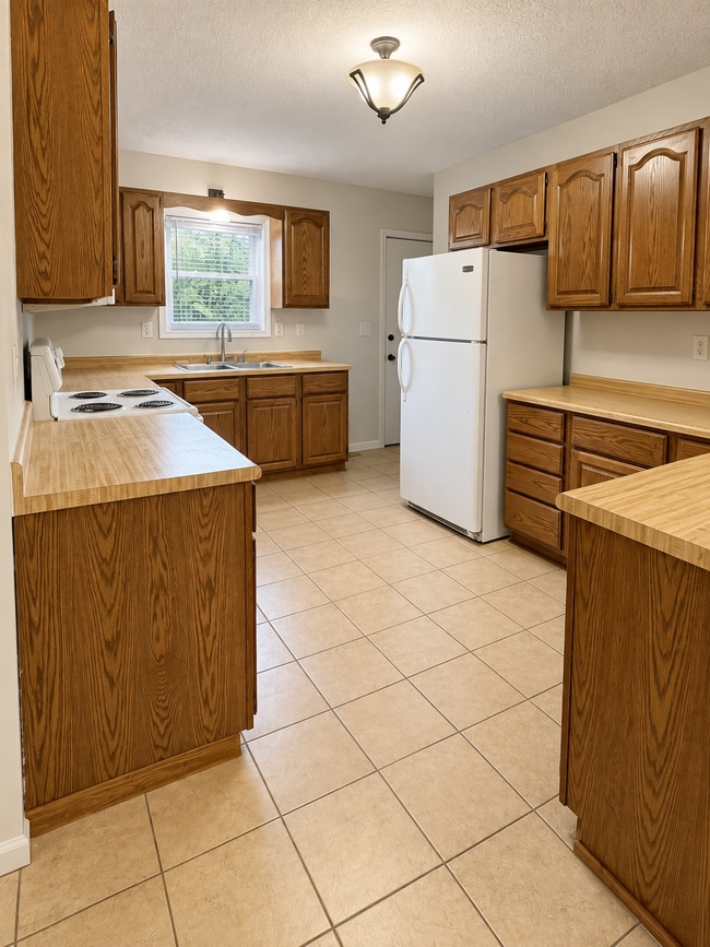 8131 Ravine Rd