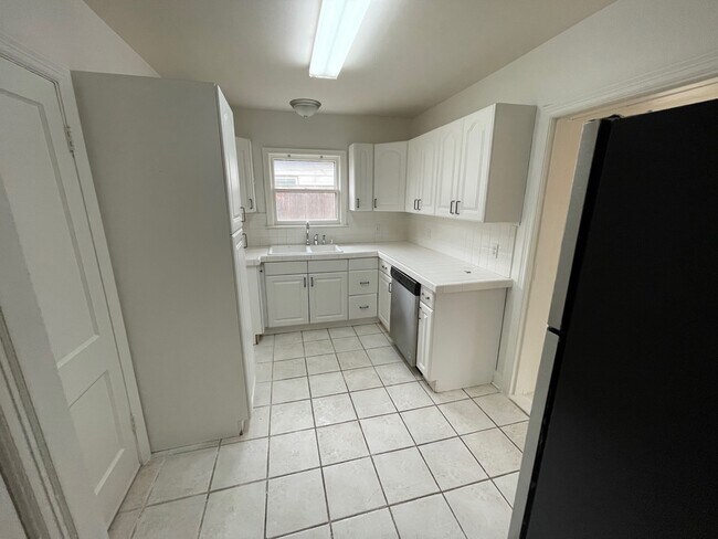 Photo - 2510 31st St