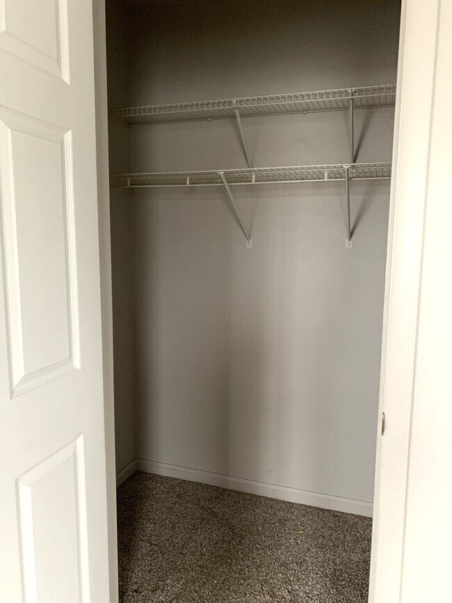 Photo - 1460 Lincoln Way E Unidad 1460 3