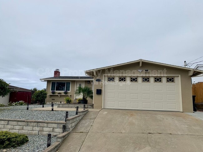 Photo - 1975 Paralta Ave