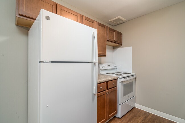 Photo - Columbia Square South *RENOVATED APARTMENTS!*