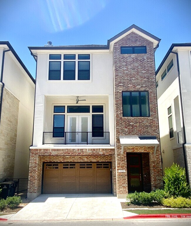 Photo - 13312 Galleria Cir