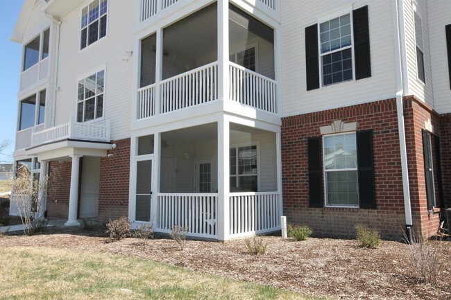 Photo - 1031 E Summerfield Glen Cir Condo